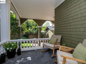 1111 Union St, Alameda CA 94501