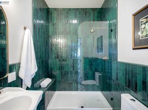 1111 Union St, Alameda CA 94501