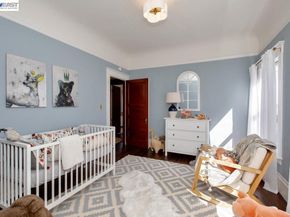1111 Union St, Alameda CA 94501