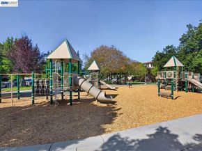 1343 Mckinley Ct, San Jose CA 95126