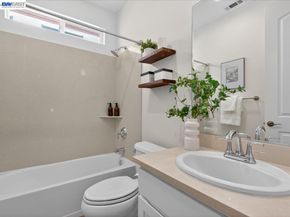 1343 Mckinley Ct, San Jose CA 95126