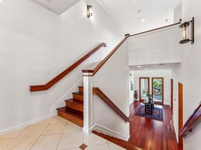 13454 Campus Dr, Oakland CA 94619