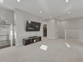 520 Sandalwood Dr, Livermore CA 94551