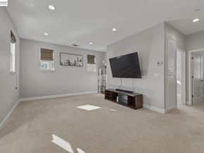 520 Sandalwood Dr, Livermore CA 94551