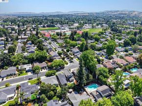 1434 Ridgewood Rd, Pleasanton CA 94566