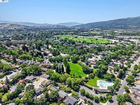 1434 Ridgewood Rd, Pleasanton CA 94566