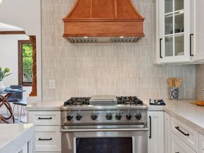6000 Rockridge Blvd, Oakland CA 94618
