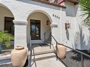 6000 Rockridge Blvd, Oakland CA 94618