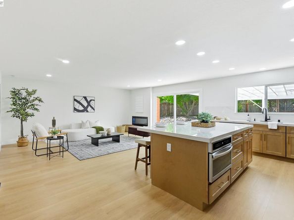 540 Hamilton Way, Pleasanton CA 94566