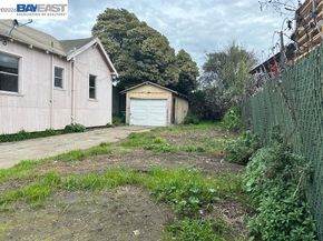 1024 50Th Ave, Oakland CA 94601