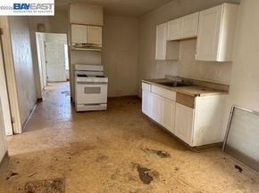 1024 50Th Ave, Oakland CA 94601