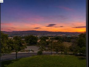 5630 Highcrest Ct, Pleasanton CA 94588