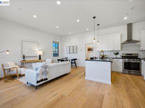 3550 Vine St, Pleasanton CA 94566