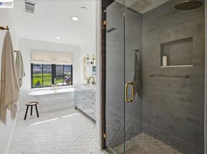 3550 Vine St, Pleasanton CA 94566