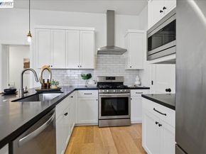 3550 Vine St, Pleasanton CA 94566