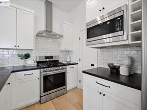 3550 Vine St, Pleasanton CA 94566