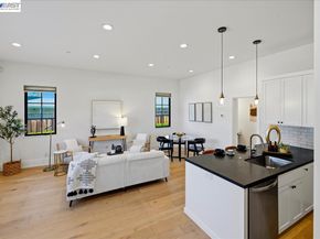 3550 Vine St, Pleasanton CA 94566