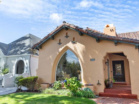 1529 Gibbons Dr, Alameda CA 94501