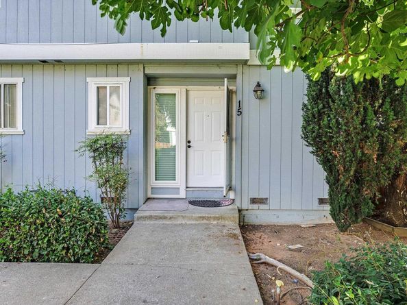20115 Redwood Rd 15, Castro Valley CA 94546