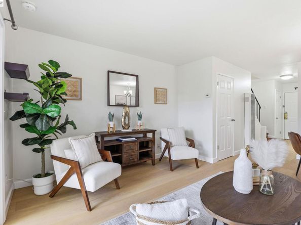 7319 Starward 44, Dublin CA 94568