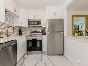 1830 Embassy Drive 503, West Palm Beach FL 33401