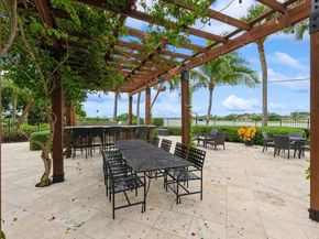 1830 Embassy Drive 503, West Palm Beach FL 33401