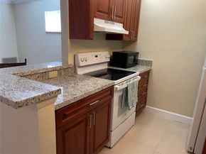 26 Crossings Cir G, Boynton Beach FL 33435
