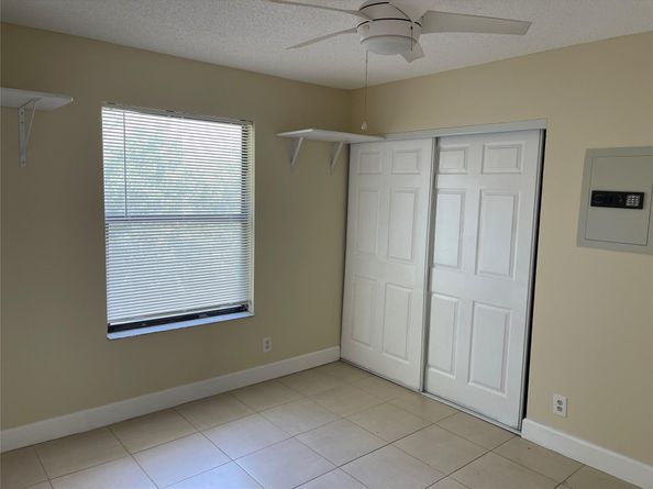 26 Crossings Cir G, Boynton Beach FL 33435