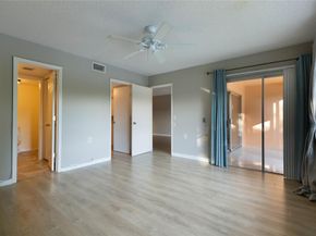 1202 Bahama Bnd I2, Coconut Creek FL 33066