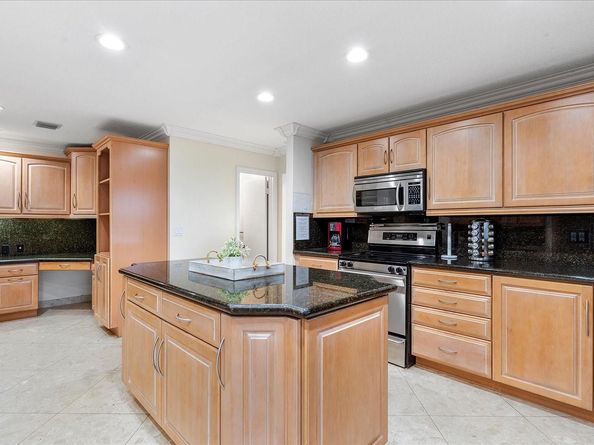 1240 SW 14th Ave, Fort Lauderdale FL 33312