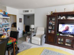 3200 NE 36 521, Fort Lauderdale FL 33308