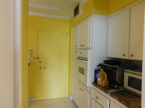 3200 NE 36 521, Fort Lauderdale FL 33308