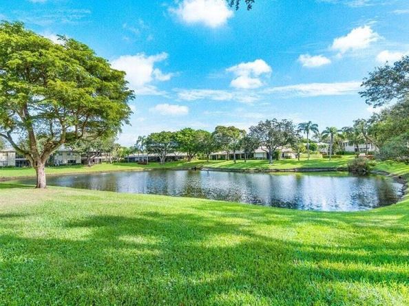 25 Stratford Drive D, Boynton Beach FL 33436
