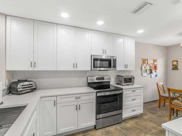 25 Stratford Drive D, Boynton Beach FL 33436