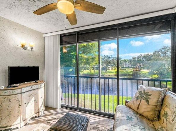 25 Stratford Drive D, Boynton Beach FL 33436