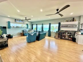2203 N Surf Rd PH 2, Hollywood FL 33019