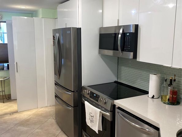 4031 N Cypress Dr 101, Pompano Beach FL 33069