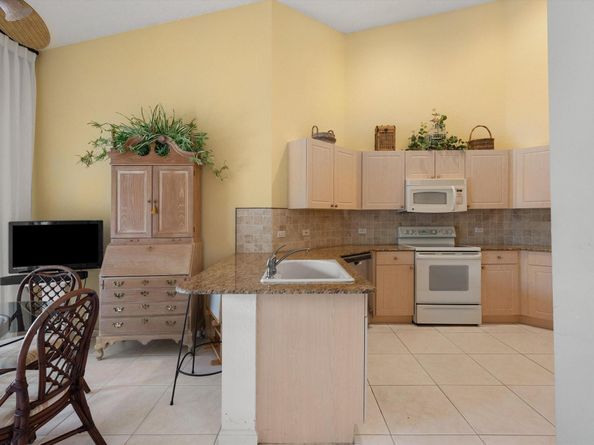 4659 Carlton Golf Drive, Lake Worth FL 33449