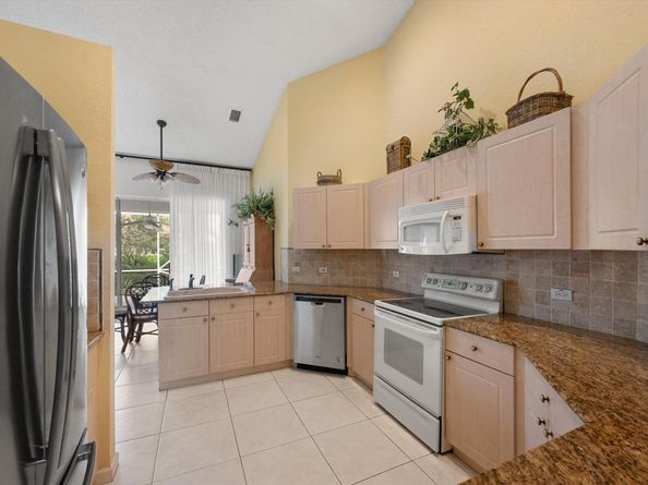 4659 Carlton Golf Drive, Lake Worth FL 33449