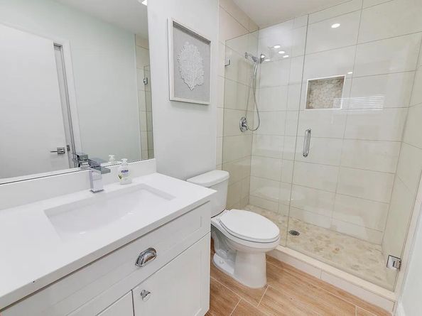 101 Sandal Lane 1, Palm Beach Shores FL 33404