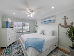101 Sandal Lane 1, Palm Beach Shores FL 33404