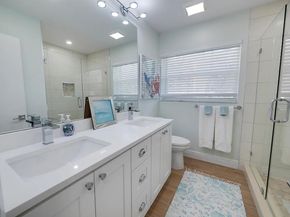 101 Sandal Lane 1, Palm Beach Shores FL 33404