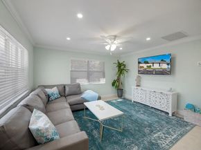 101 Sandal Lane 1, Palm Beach Shores FL 33404