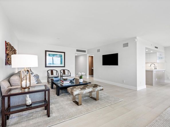 529 S Flagler Drive 24g, West Palm Beach FL 33401