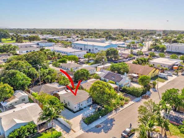 444 Malverne Road, West Palm Beach FL 33405