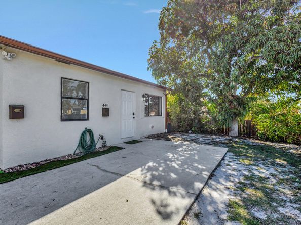 444 Malverne Road, West Palm Beach FL 33405