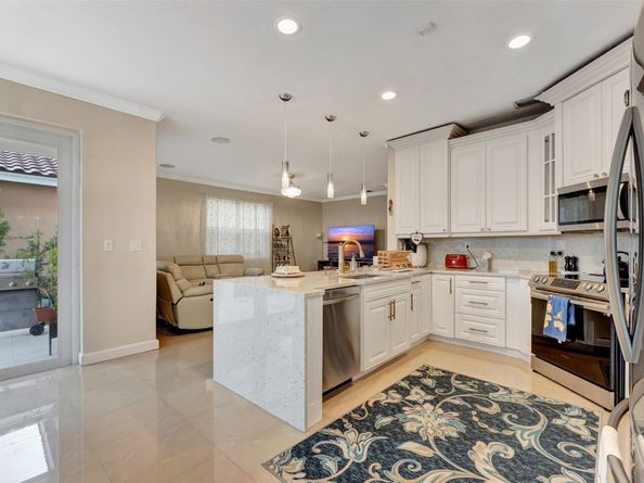 16516 SW 39th St, Miramar FL 33027