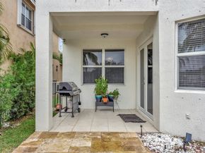 16516 SW 39th St, Miramar FL 33027