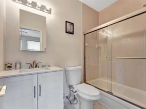 16516 SW 39th St, Miramar FL 33027