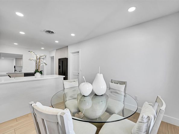 431 SE 9 Ave, Pompano Beach FL 33060